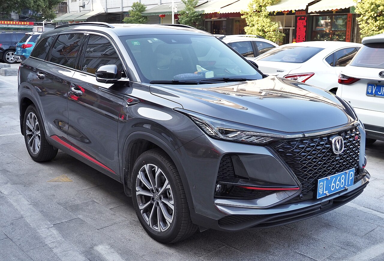 Changan's Nevo Q06 opens for pre-orders in China with 800V architecture and sub-10-minute fast charging