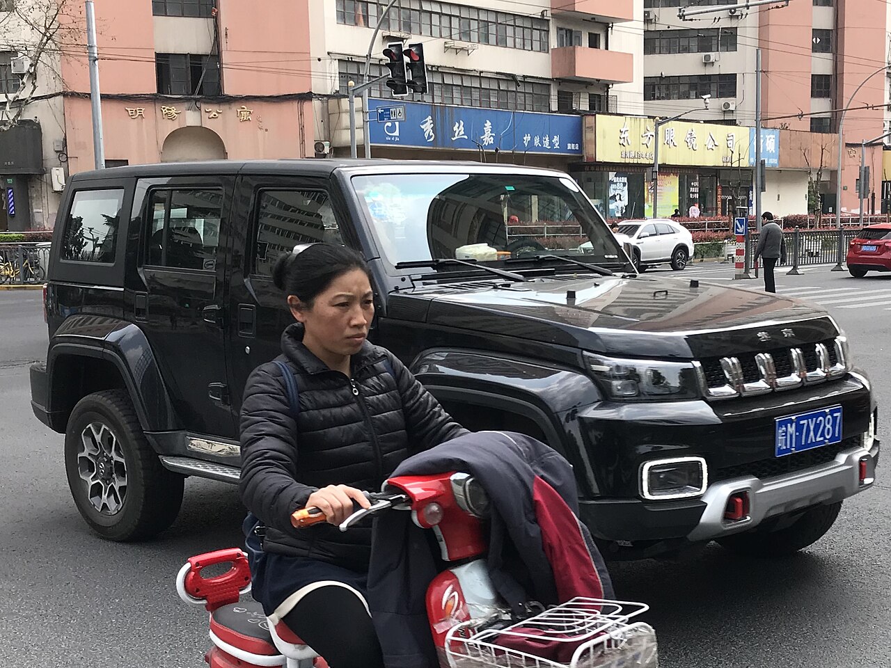 BAIC newsroom roundup: BJ60 Thunder launch, electrified BJ40 and an ESG honor