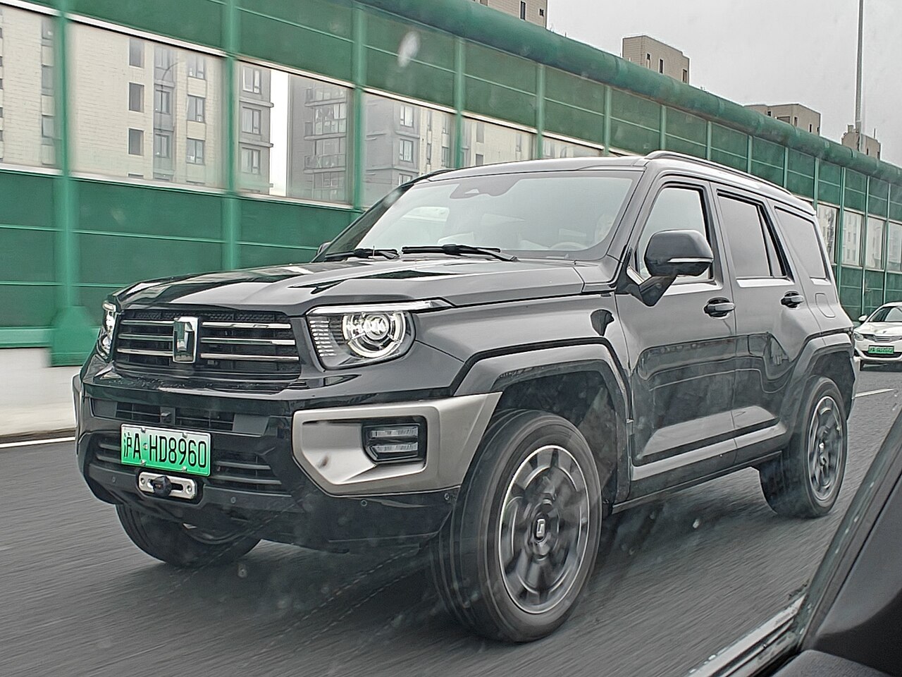 Tank 700 Long-Wheelbase Previewed Ahead of Chinese Launch with Six Seats and Twin PHEV Options