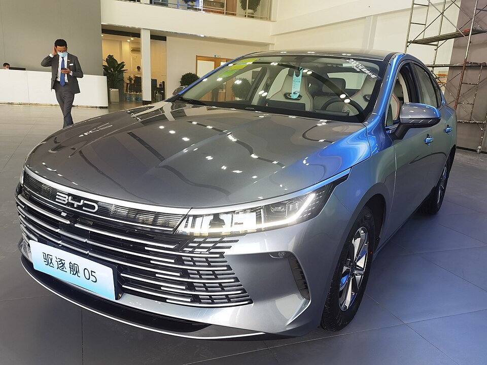 BYD's Dynasty homepage: the brand's official portal for models, technology and company news