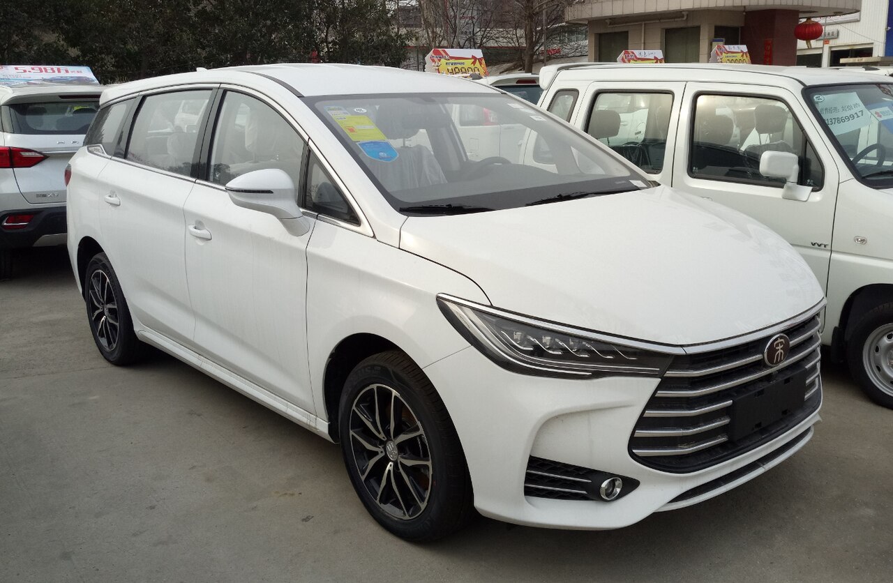 BYD Atto 2 DM-i: A Low-Cost Plug-in Hybrid Small SUV